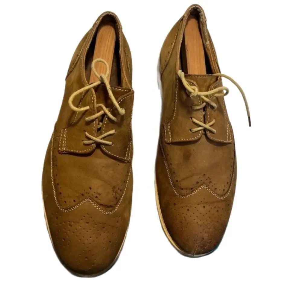 Steve Madden simple neutral